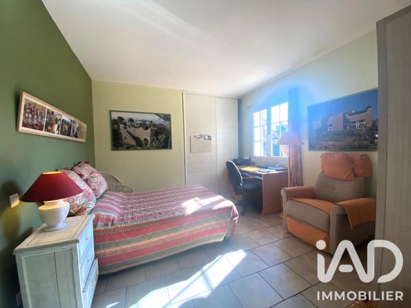Maison à vendre 7 pièces 183 m² L'Isle-sur-la-Sorgue