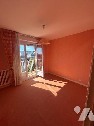 Lorient proche centre , Appartement 105 m2, 4chs, balcons , garage