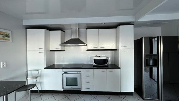 Maison 5 pièce(s) 131.67 m²