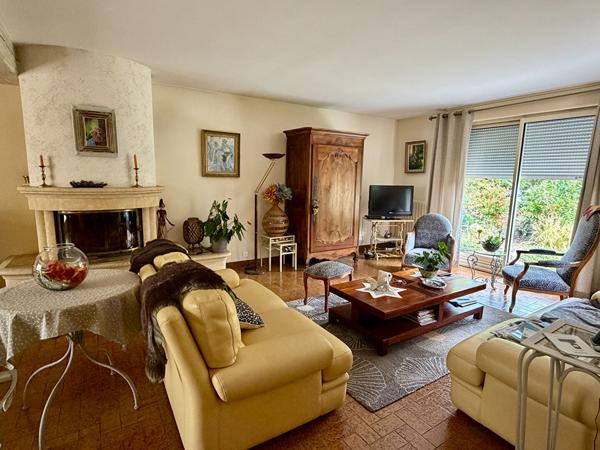 Maison Saint Nazaire 6 pièce(s) 182.41 m2
