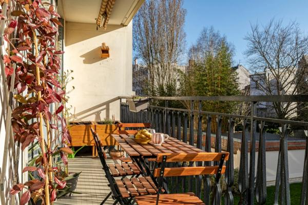 Appartement familial lumineux avec balcon à 3 minutes du RER A Fontenay-sous-Bois