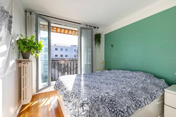 Appartement familial lumineux avec balcon à 3 minutes du RER A Fontenay-sous-Bois
