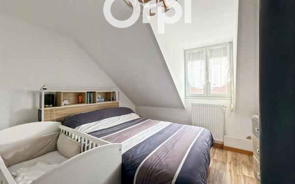 Maison à vendre    4 pièces • 76 m2 Estrées-Saint-Denis