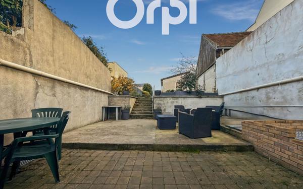 Maison à vendre    4 pièces • 76 m2 Estrées-Saint-Denis