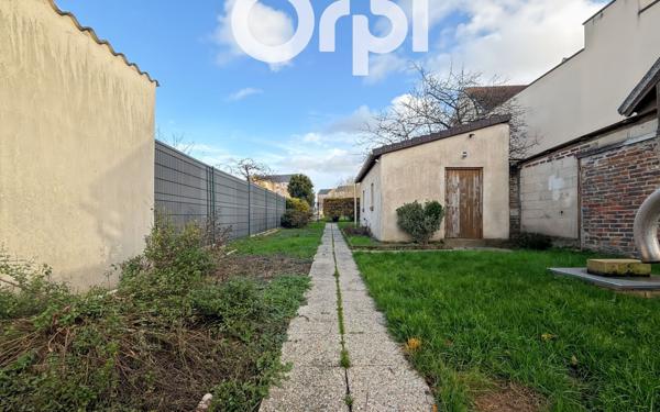 Maison à vendre    4 pièces • 76 m2 Estrées-Saint-Denis