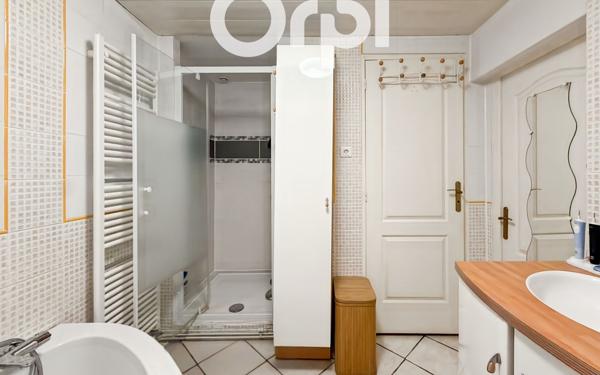 Maison à vendre    4 pièces • 76 m2 Estrées-Saint-Denis