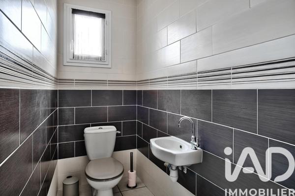 Maison à vendre 5 pièces 145 m² Meyzieu