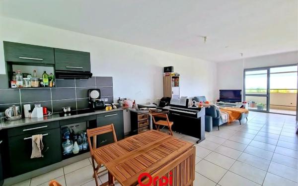 Appartement à vendre    2 pièces • 53 m2 Sainte-Marie