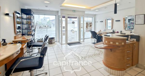 Fonds de commerce à vendre SOUSTONS (40) – Salon de coiffure clé en main