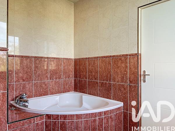 Location appartement 2 pièces 43 m² Les Essarts-le-Roi
