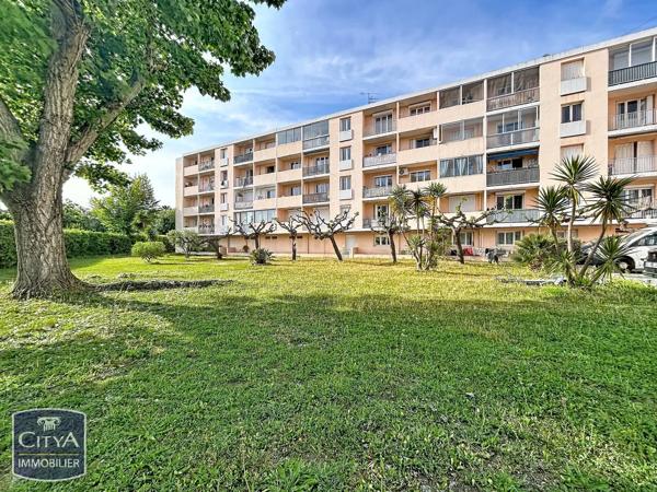 Appartement à vendre 4 pièces 68m² Fréjus (83600)