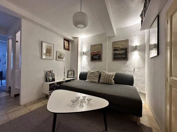 Charmante maison de village avec terrasse tropézienne