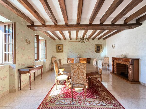 LONGERE 5 MIN ANGERS