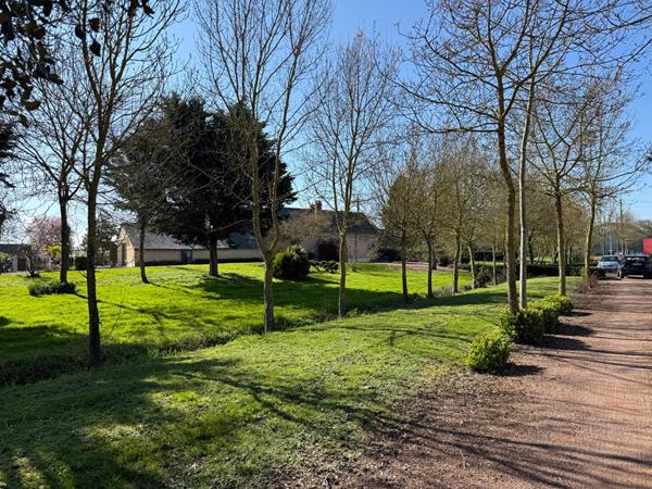 LONGERE 5 MIN ANGERS