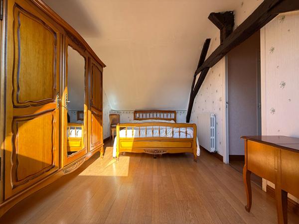 LONGERE 5 MIN ANGERS