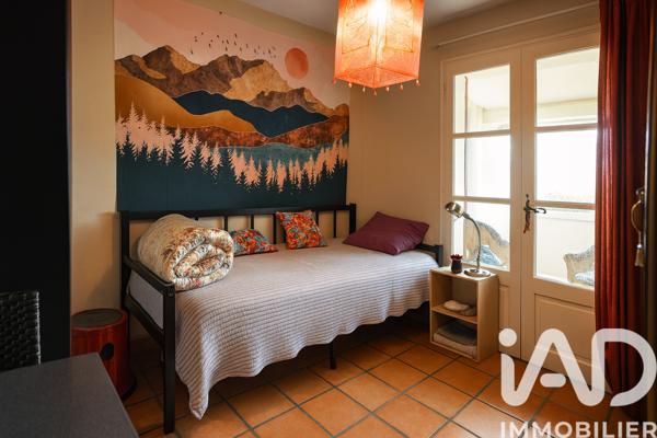 Maison à vendre 8 pièces 215 m² La Bastidonne