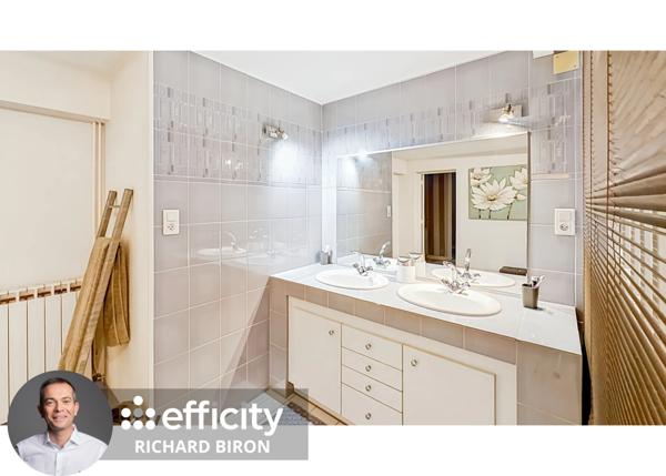 Appartement
         2 pièces
        - 65 m² 158 000 € *