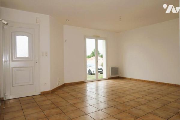 SEVREMONT, A 15 KMS DU PUY DU FOU, MAISON DE PLAIN-PIED 2006 EN BON ETAT, SUR UN TERRAIN DE 893 m².