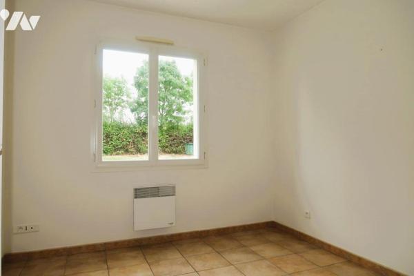 SEVREMONT, A 15 KMS DU PUY DU FOU, MAISON DE PLAIN-PIED 2006 EN BON ETAT, SUR UN TERRAIN DE 893 m².