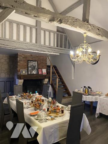 Maison de caractère avec gîte indépendant – Fort potentiel Airbnb – Allonne