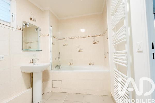 Appartement à vendre 3 pièces 64 m² Asnières-sur-Seine