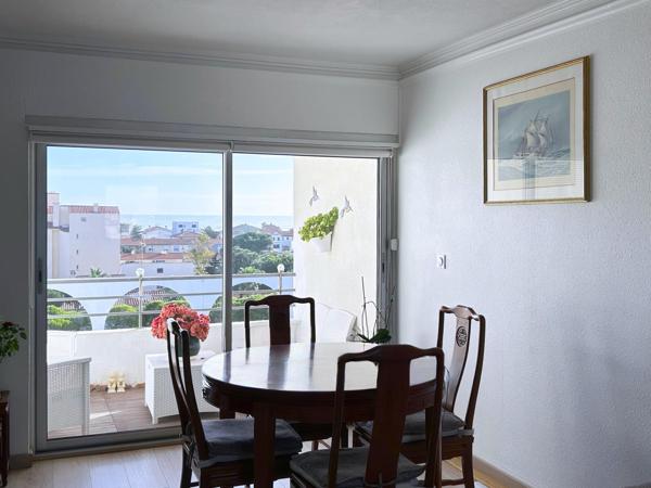 Appartement au village, 3 chambres, climatisé, vue mer