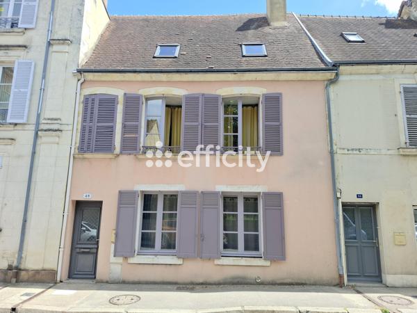 Maison
         6 pièces
        - 209 m² 349 000 € *