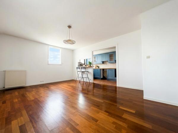 Appartement Evry Courcouronnes 2 pièce(s) 51 m2