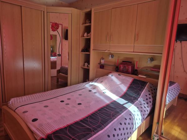 Maison
         6 pièces
        - 130 m² Exclusivité 246 000 € *