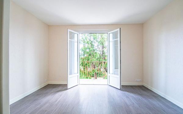 Appartement à louer    3 pièces • 54,43 m2 Pau