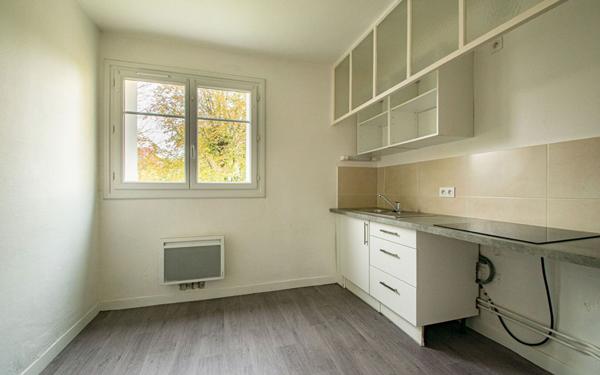 Appartement à louer    3 pièces • 54,43 m2 Pau