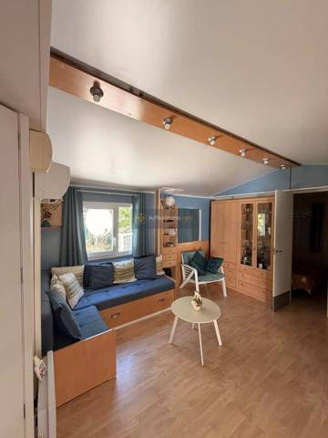 Vente                                                      Terrain
                        
                                         400 m2                     à Fréjus