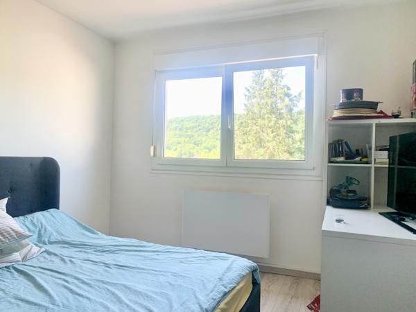 Maison
         4 pièces
        - 118 m² Exclusivité 239 000 € *