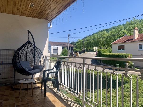 Maison
         4 pièces
        - 118 m² Exclusivité 239 000 € *