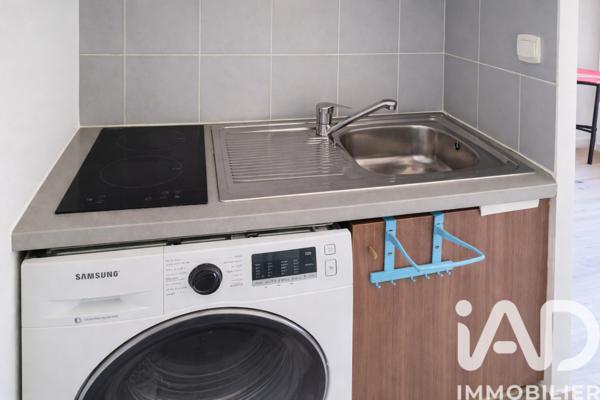 Location appartement 1 pièce 21 m² Toulon