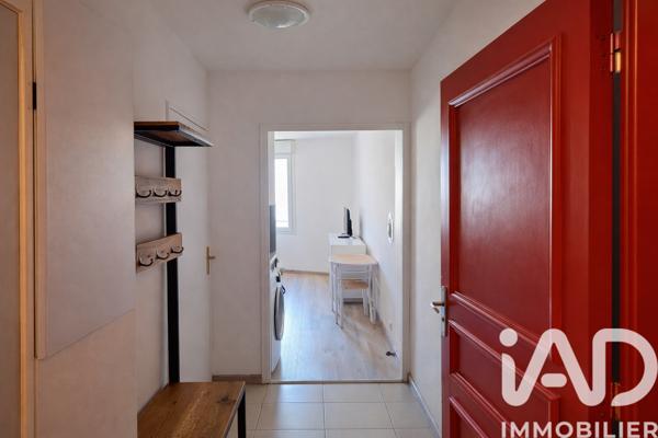 Location appartement 1 pièce 21 m² Toulon