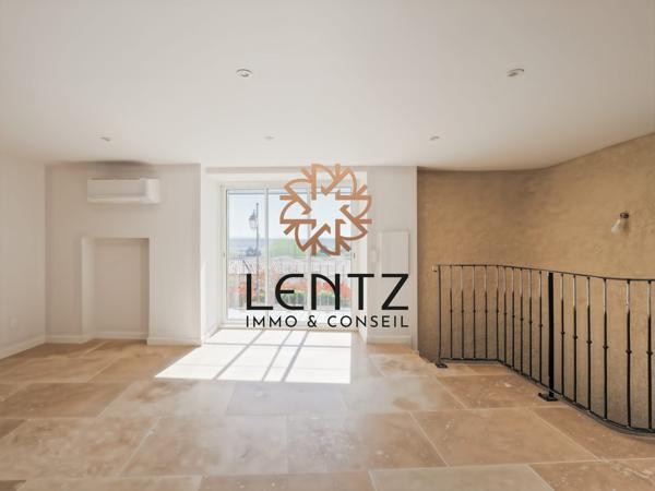 Maison de village T3 rénovée avec terrasse