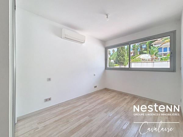Appartement 3 pièces au calme au premier et dernier étage d'une copropriété intimiste avec stationnement et garage