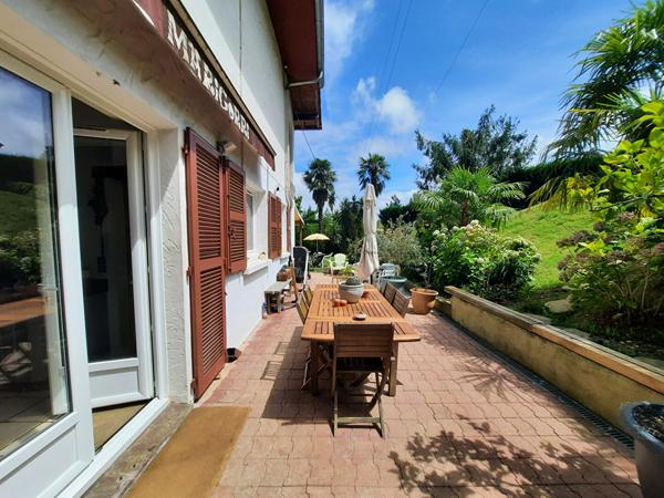 Appartement Urrugne 4 pièce(s) 111.62 m2
