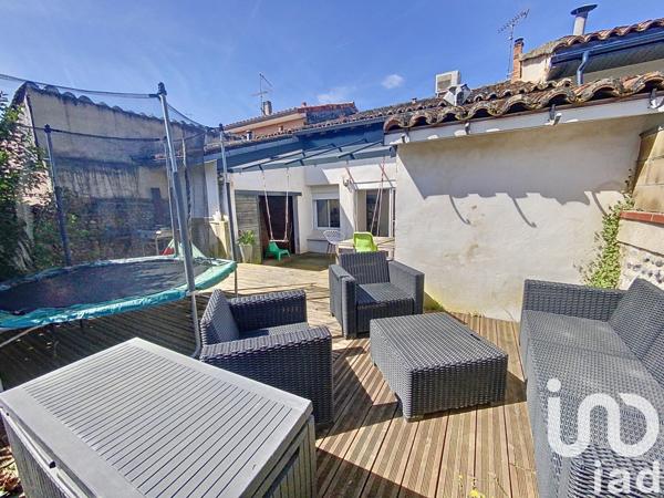 Maison de ville 5 pièces de 130 m² à Grenade (31330)