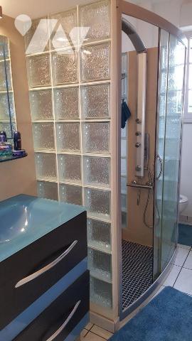 Maison à vendre à Barenton (50720) en Manche (50)

Une maison construite en 1985, rénovée et ...