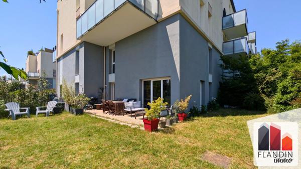 VERNAISON - Appartement duplex T4 - 3 chambres - Jardin 150 m²