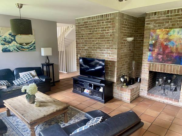 Maison
         7 pièces
        - 167 m² 399 000 € *