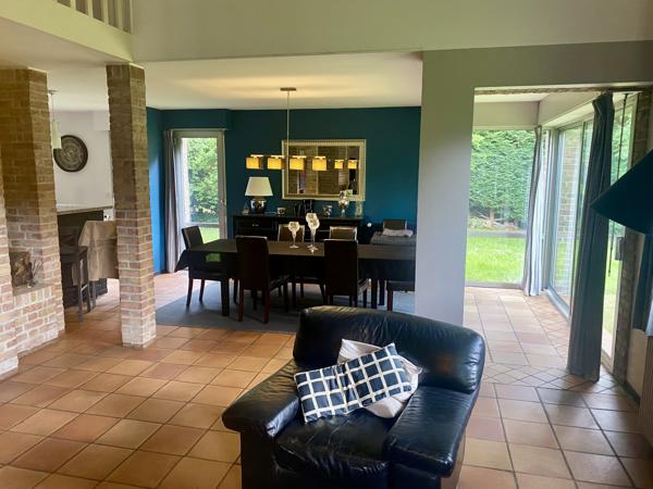 Maison
         7 pièces
        - 167 m² 399 000 € *