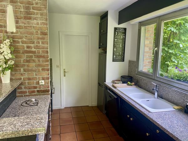 Maison
         7 pièces
        - 167 m² 399 000 € *