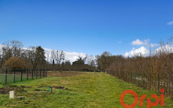 Terrain à vendre    La Guerche-sur-l'Aubois