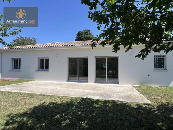 Vente                                                      Maison
                        
                     4 pièces                      105 m2                     à Casteljaloux