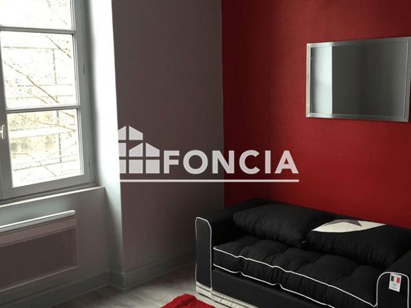 Location Studio meublé 15.54 m² - 4 PLACE DU CHATELET Orleans 45000