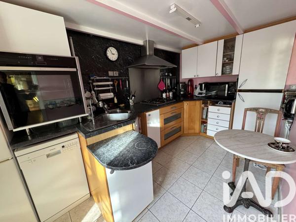 Maison à vendre 5 pièces 103 m² Beuzec-Cap-Sizun
