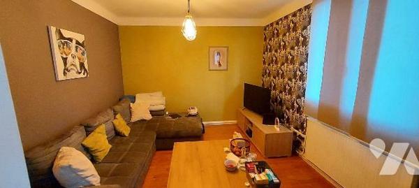 Appartement à Vendre à Laval (53000) en Mayenne (53)

Cet appartement d'une surface habitable...